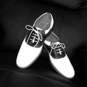 Men’s Saddle Oxfords size 12